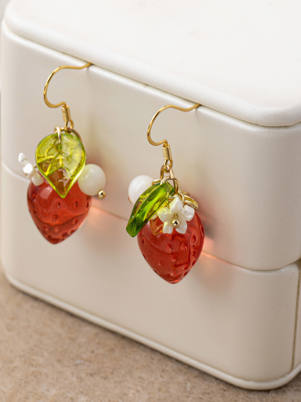 Cute Stberry Fruit Ear Cuffs f - Ear Cuff No Piercing 评论和价格